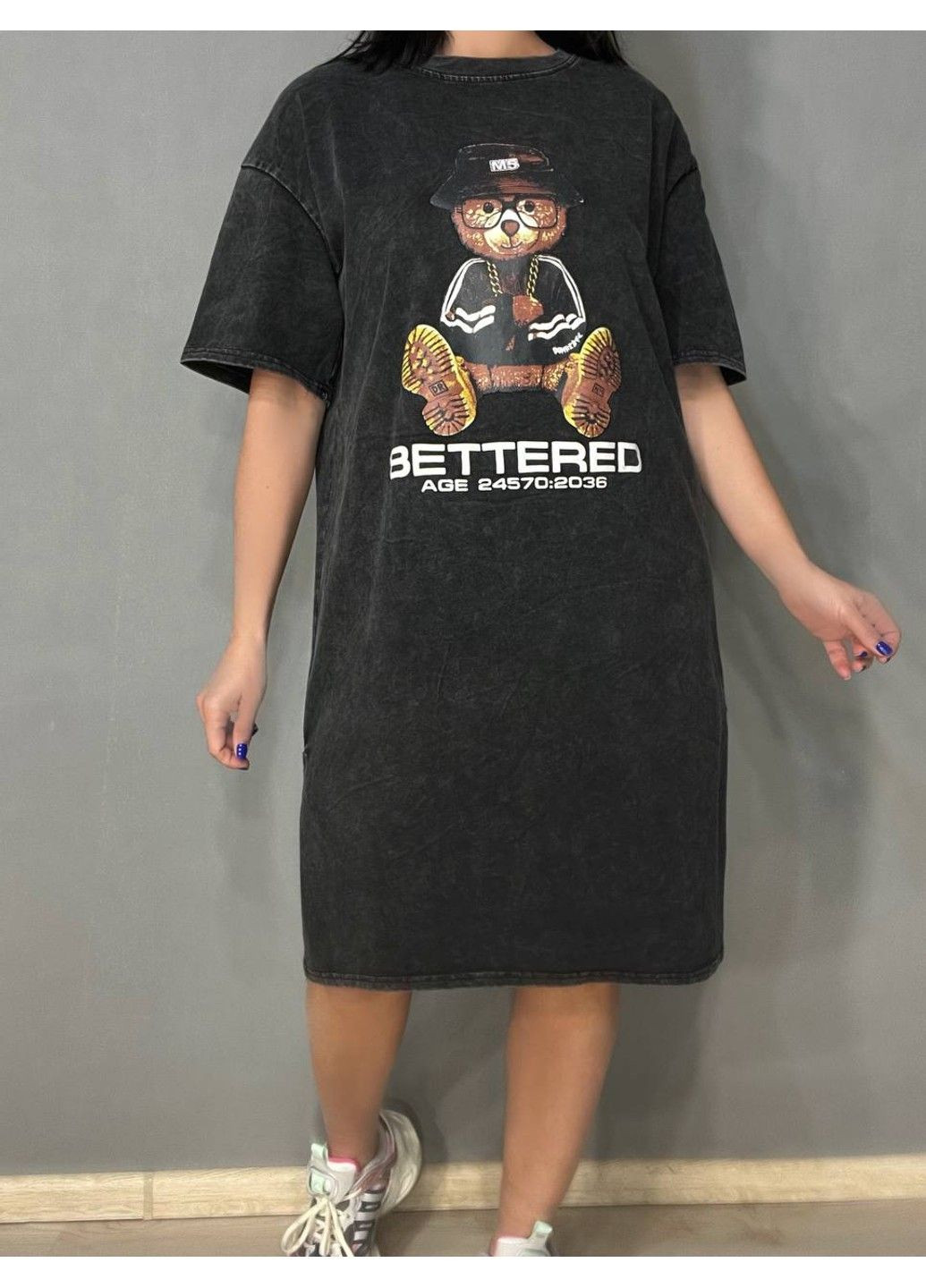 Черное платье женское 25011 футболка оверсайз вареное тай дай с принтом медвежонок черное Sessanta