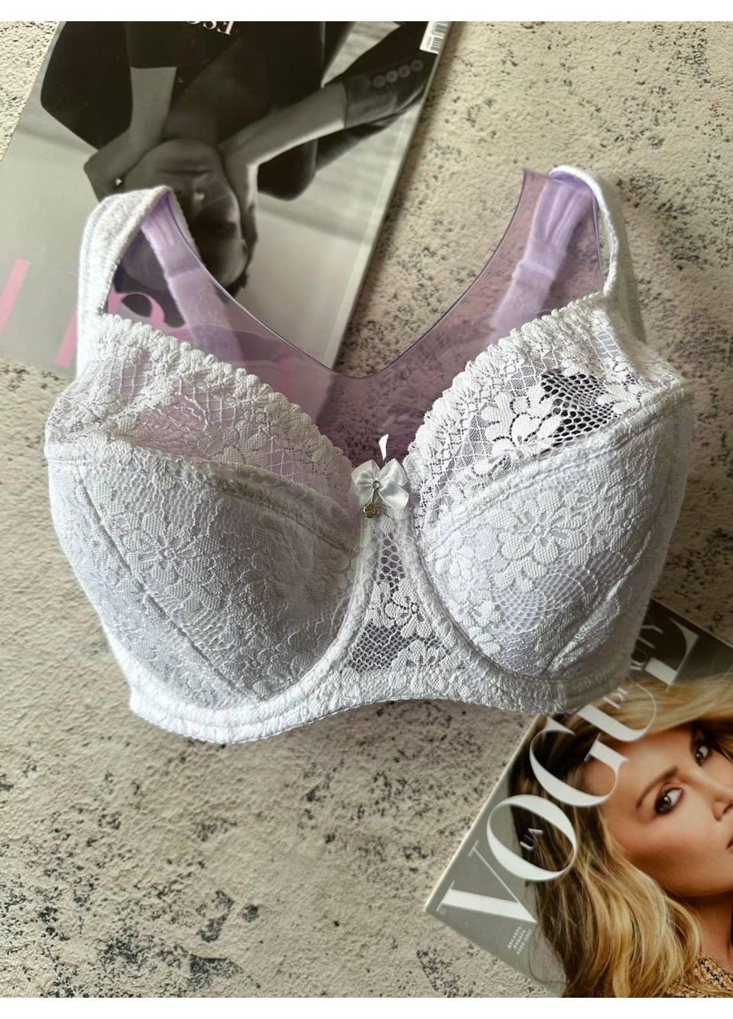 Белый бюстгальтер больших размеров на чашку g белый Finikin