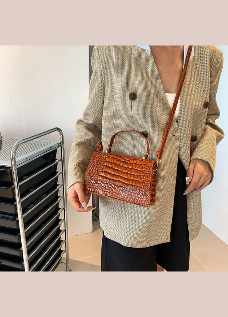 Женская лаковая мини сумочка клатч на плечо с принтом рептилия коричневая (sku_1736Н) No Brand (330576868)