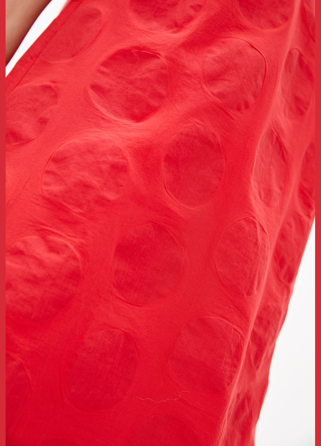 Красное кэжуал короткое платье красного цвета в прозрачный горошек. ORA однотонное