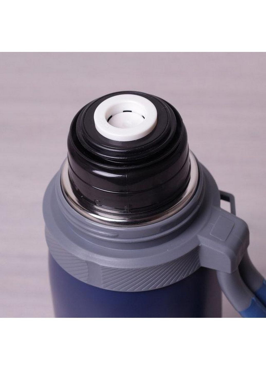 Термос с ремешком и ручкой 1200 мл Kamille (289461917)