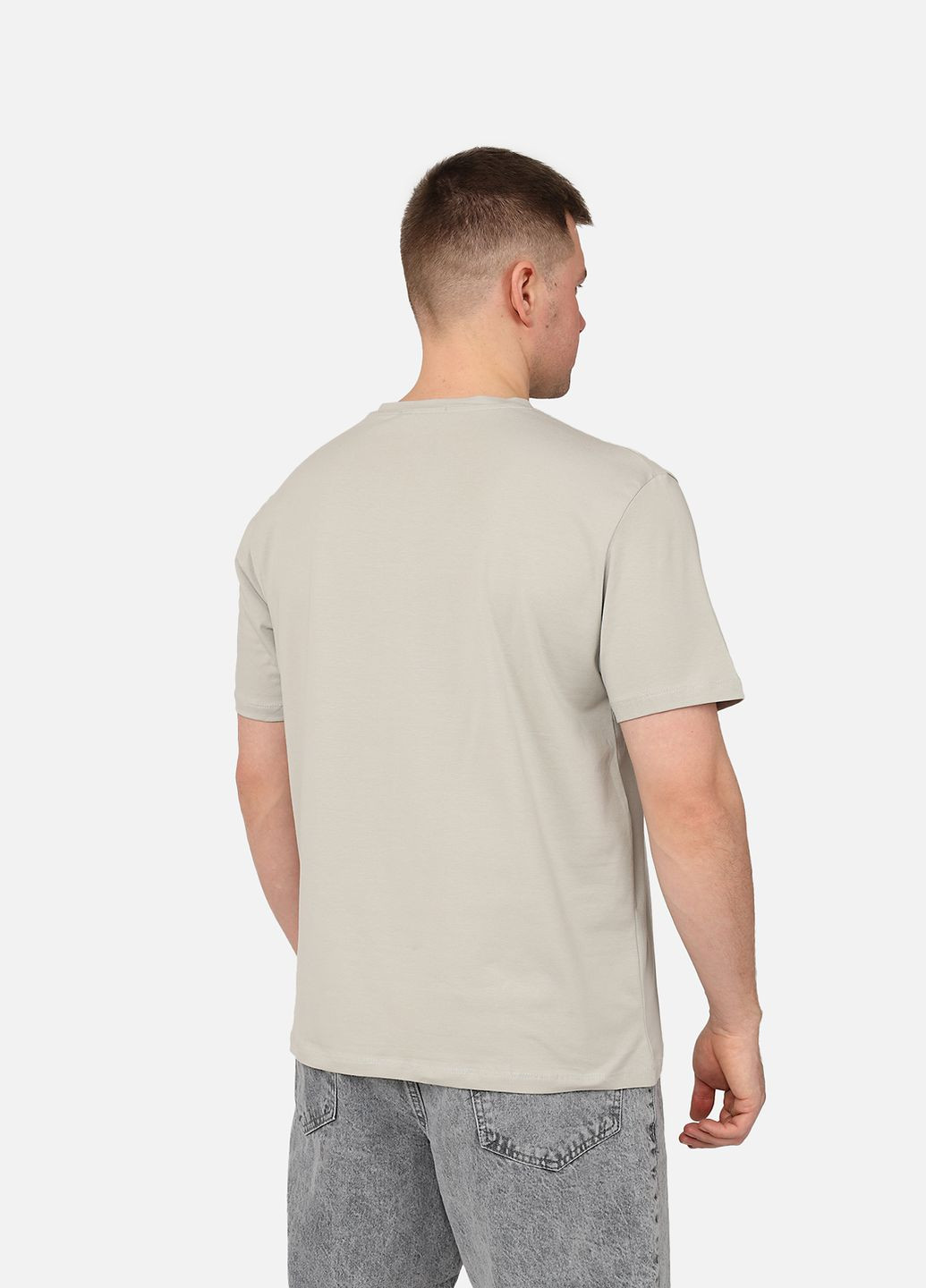 Светло-серая футболка с коротким рукавом мужская цвет светло-серый цб-00270054 Yuki