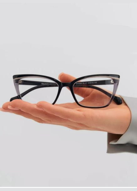 Жіночі пластикові окуляри для зору, для читання +1.50 біла лінза Ralph (334877710)