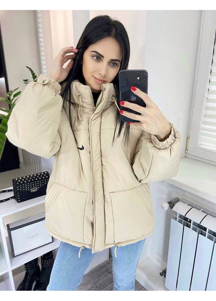 Бежева зимня куртка жіноча No Brand