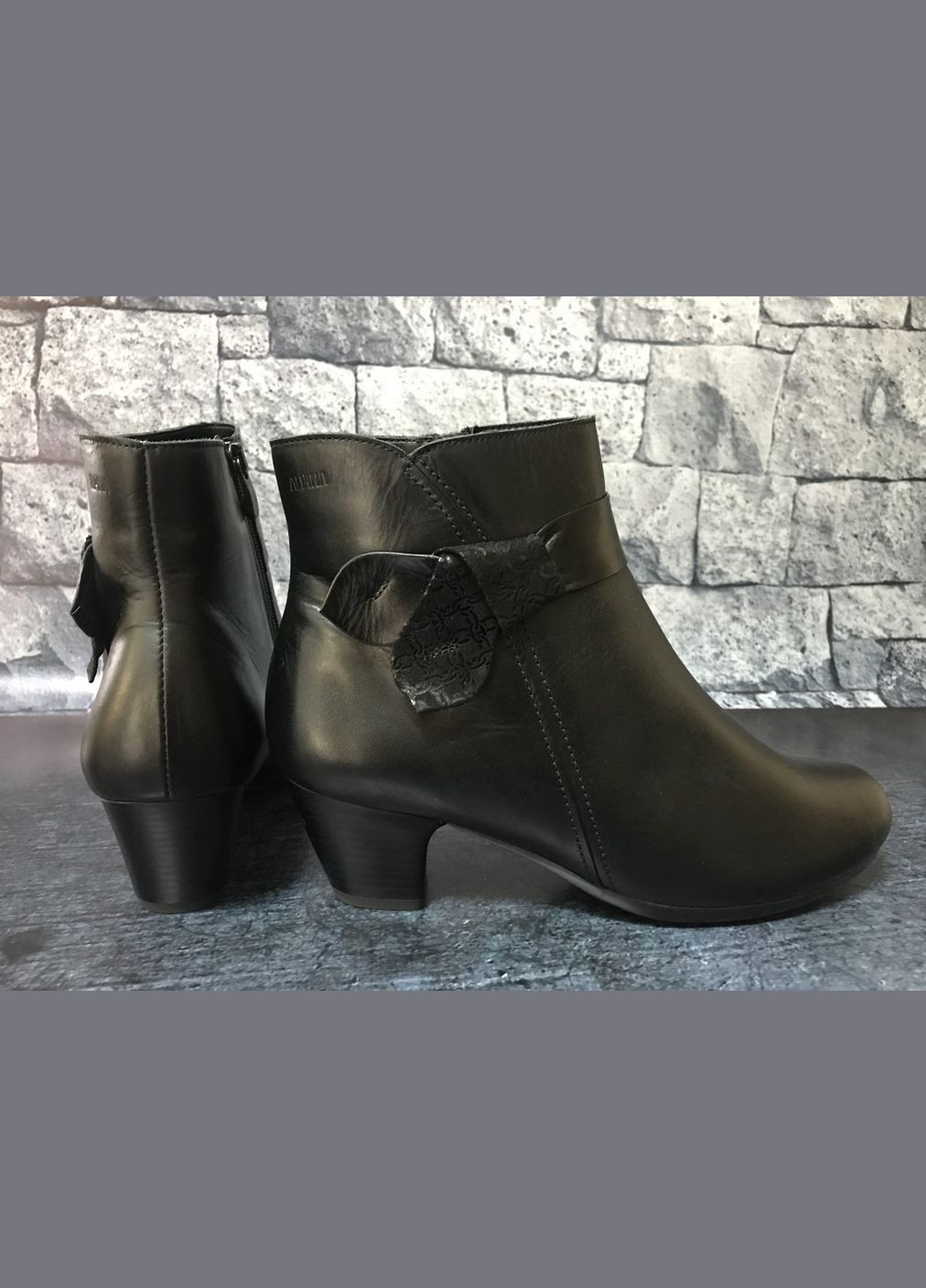 Зимние, женские кожаные зимние ботинки с h полнотой. казаки Alpina