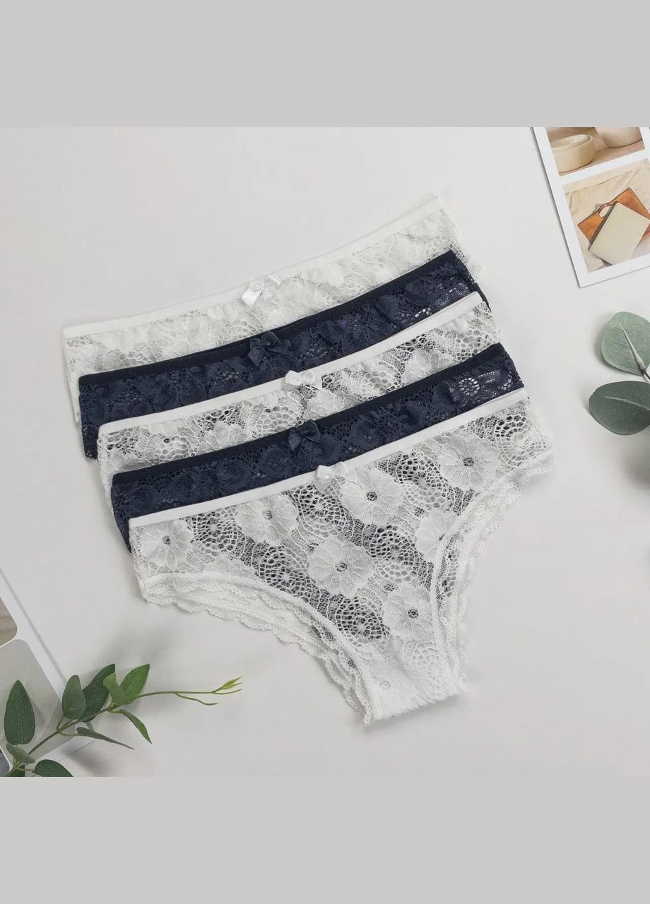 Жіночі труси-бразиліан, з мереживом 5 шт. Nicoletta (342119846)