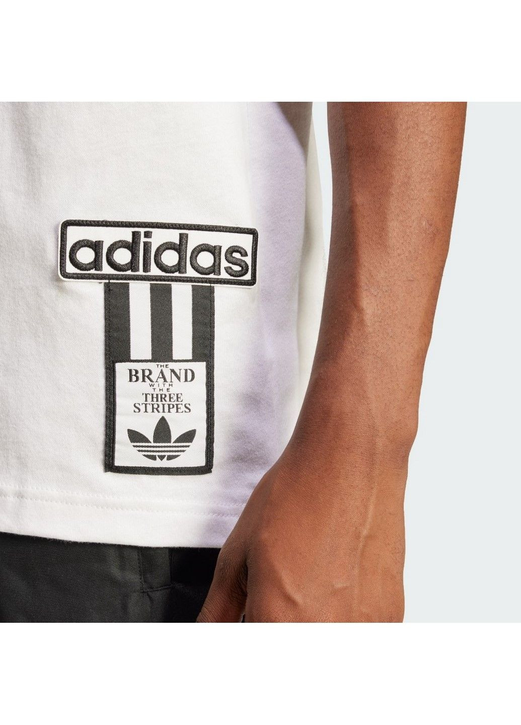 Біла чоловіча футболка adibreak originals jd4195 adidas