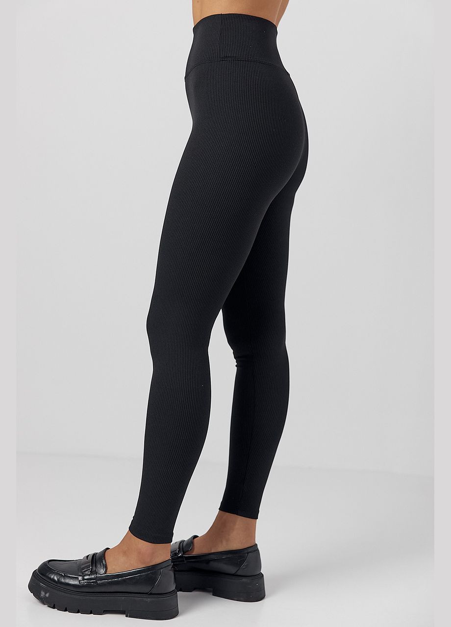 Черные демисезонные лосины из эластичного трикотажа в рубчик Lurex