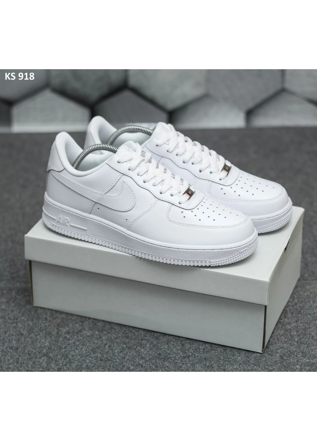 КРОСІВКИ ЖІНОЧІ NIKE AIR FORCE 1 LOW WHITE НАЙК АІР ФОРС 1 ПРЕМІУМ No Brand білі демісезони (367171238)