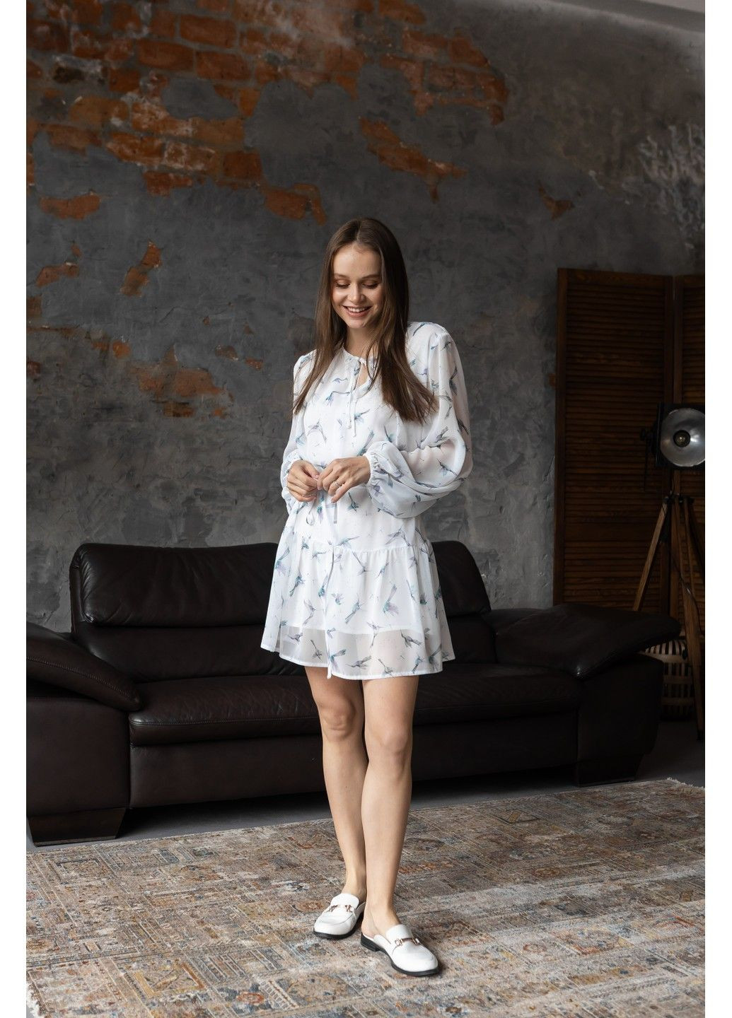 Молочна сукня шифон міні з воланом молочна Bessa