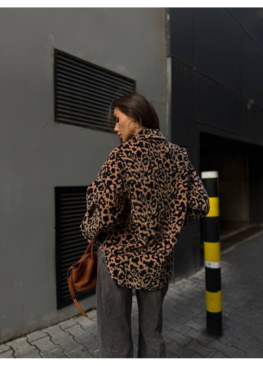 Темно-бежевая повседневный рубашка леопардовый Гермес с длинным рукавом