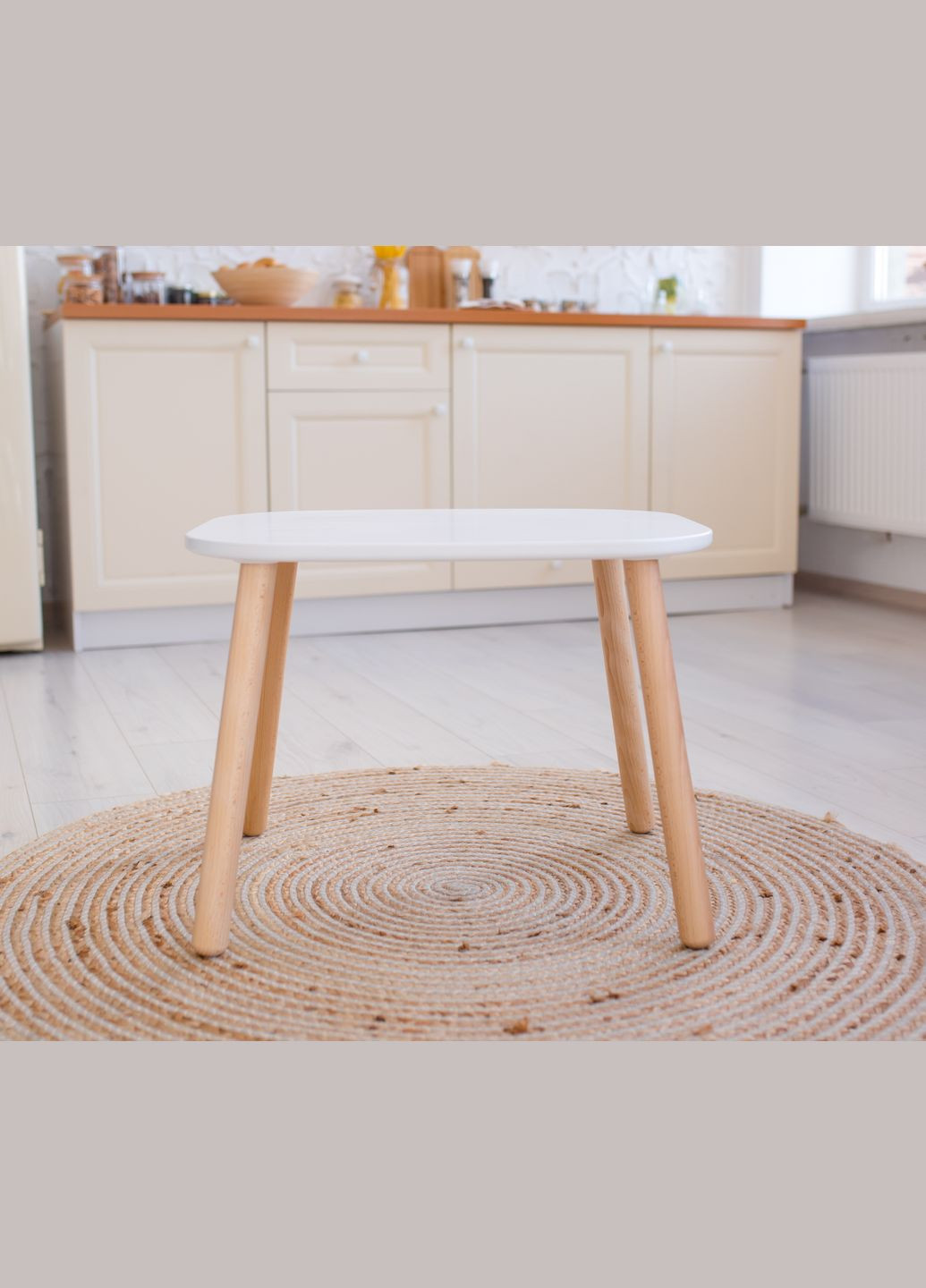 Дитячий стіл і два стільці з бука білі для дітей 4-7 років Tatoy (292715005)