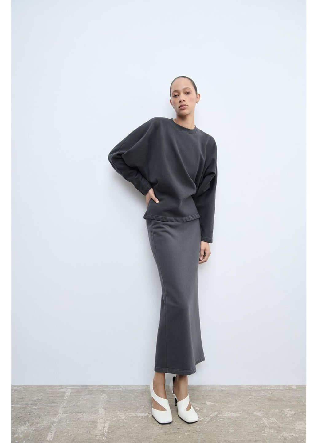 Комплект костюм, толстовка и юбка Zara (371813754)