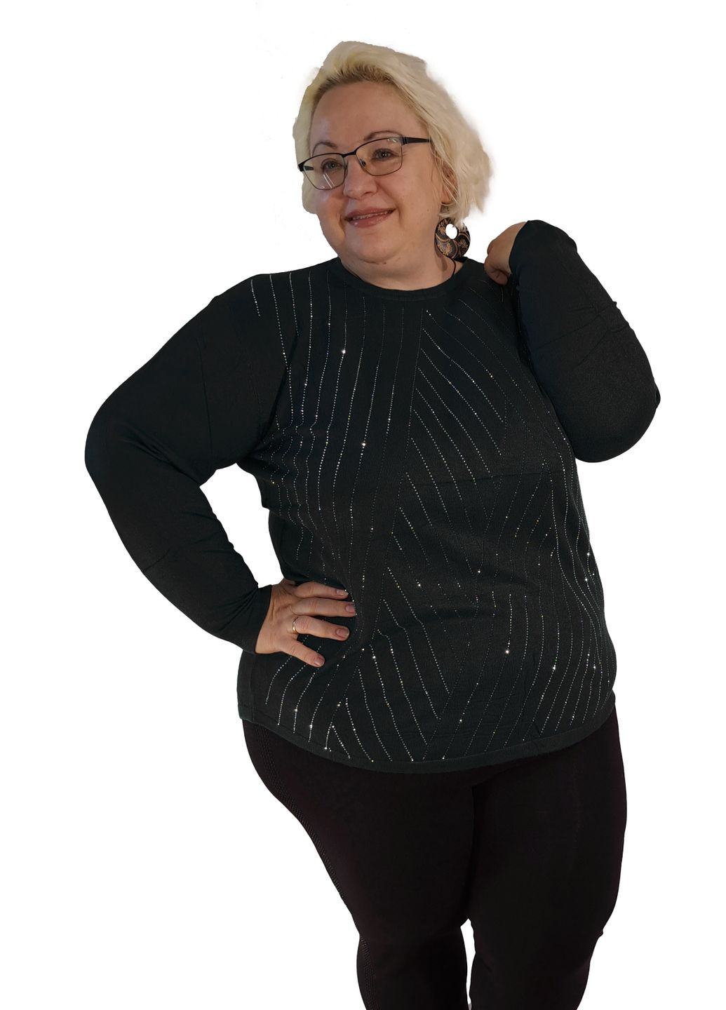 Черный демисезонный женский однотонный джемпер с длинным рукавом и узором из стразов, батал в черном цвете. No Brand