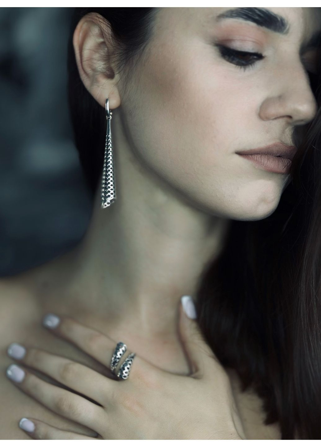 Срібний комплект прикрас «Сяйво елегантності» чернений Family Jewelry House (356567793)