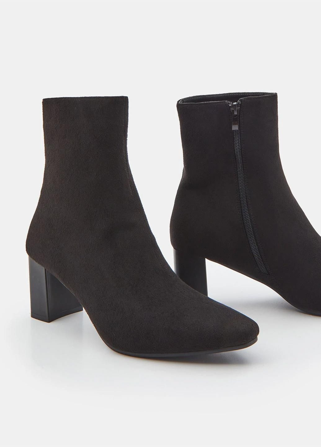 Осенние сапоги Sinsay