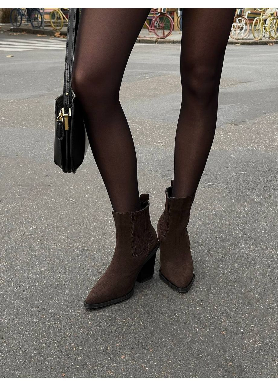 Осенние стильные женские козаки казаки No Brand без декора из натуральной замши