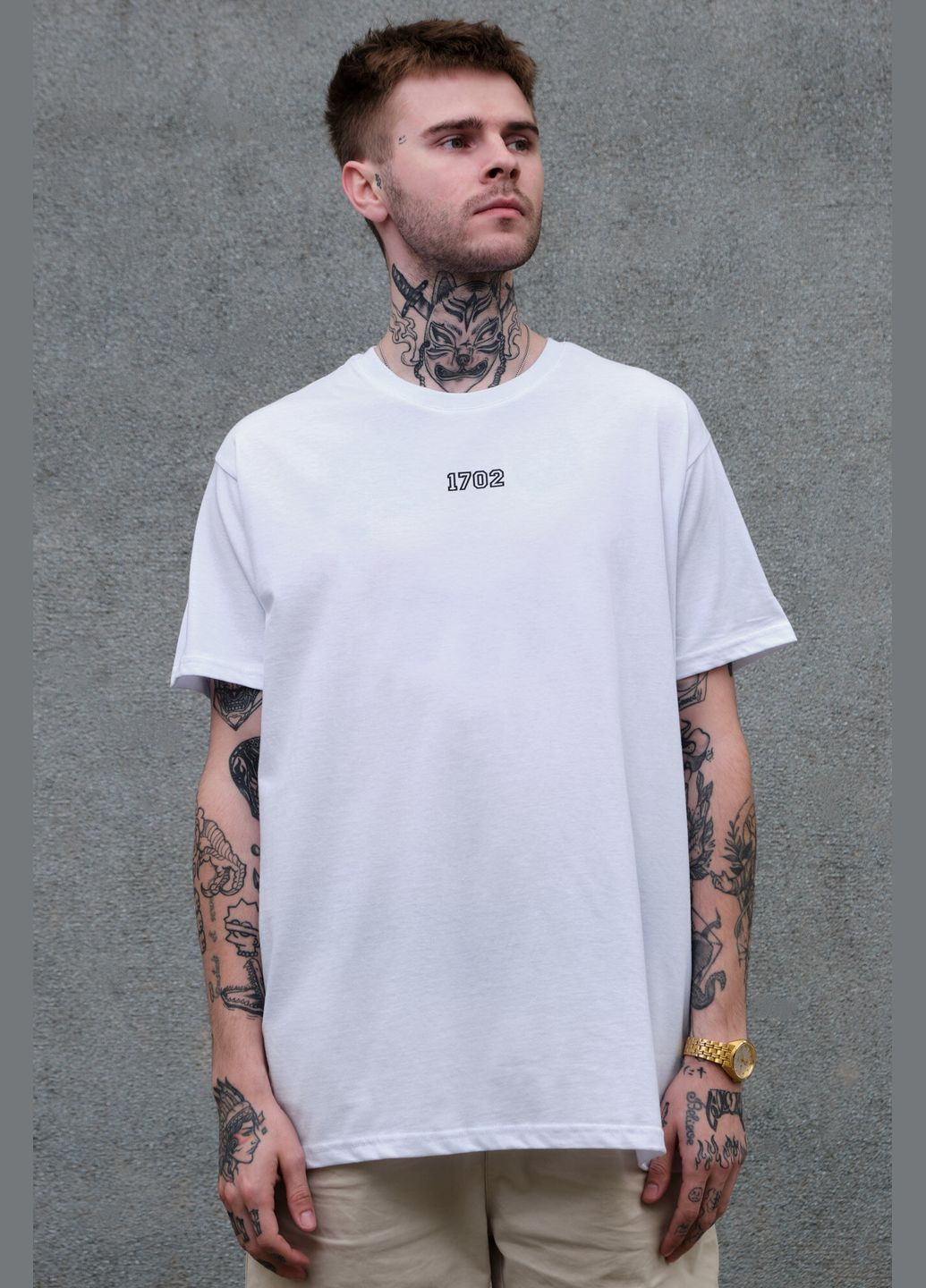 Белая мужская оверсайз футболка с принтом mcqueen с длинным рукавом Without