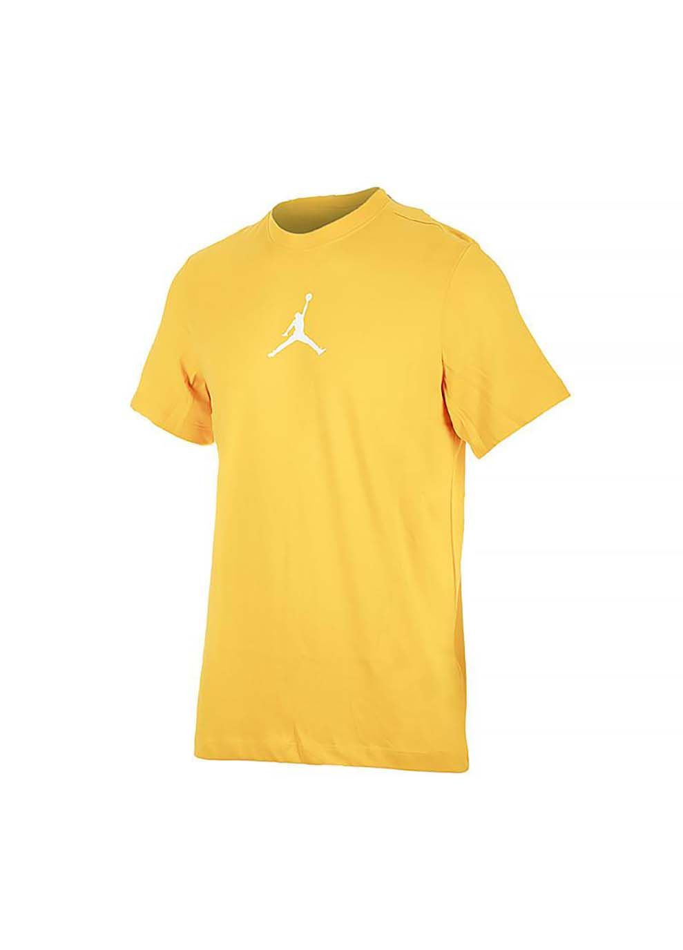 Желтая мужская футболка mjumpman df ss crew жёлтый Jordan