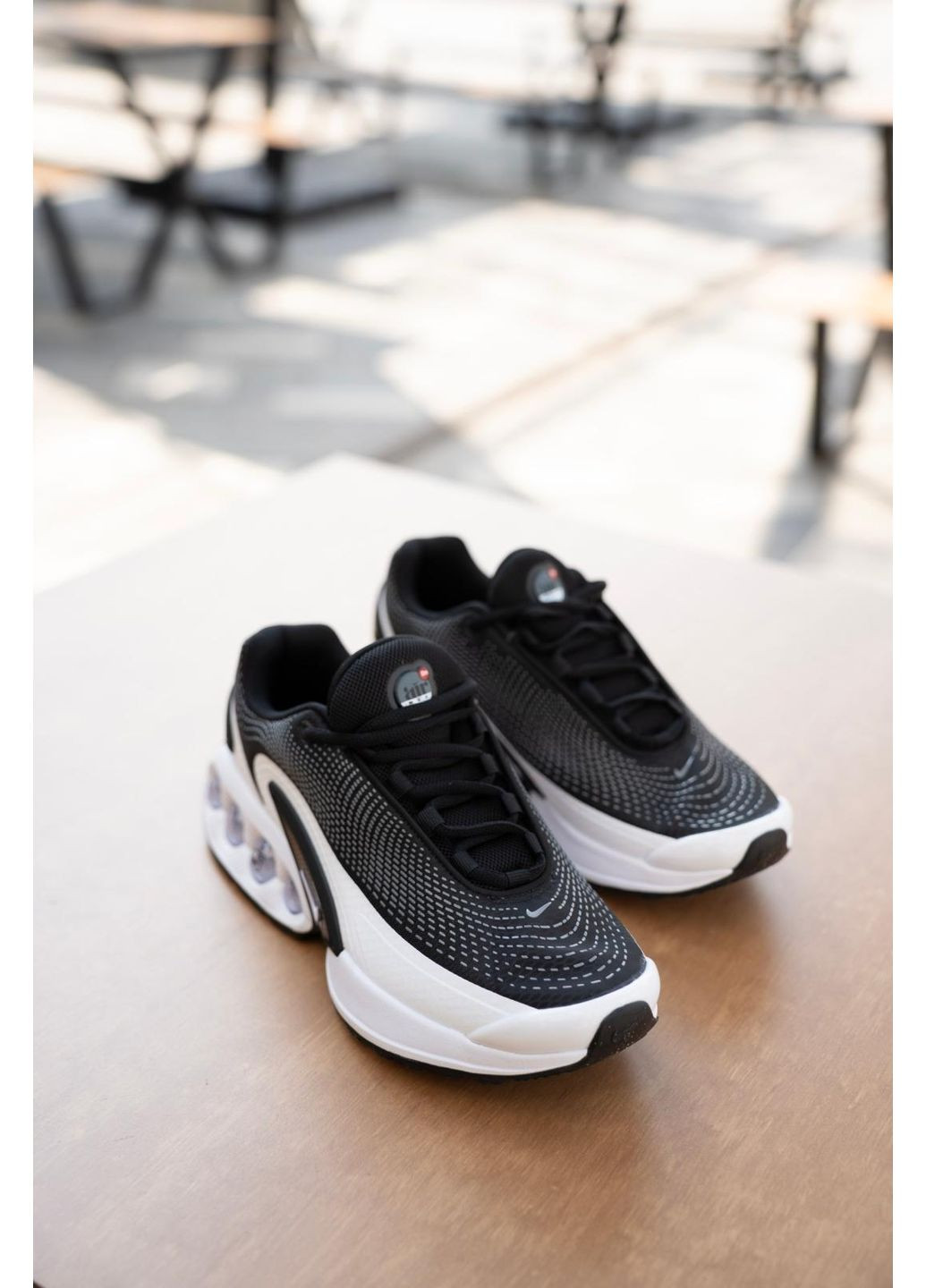 Черные демисезонные кроссовки мужские nike air max dn black white v2 найк аир макс дн No Brand