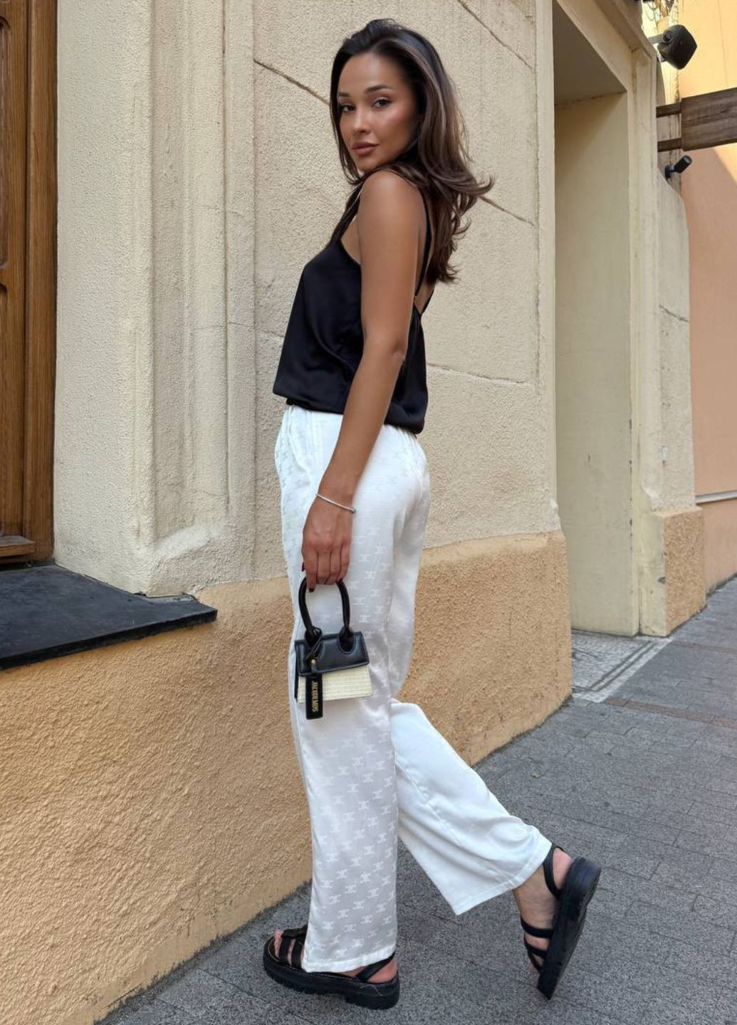 Изысканные легкие летние шелковые штаны палаццо высокой посадки с карманами. Allthings (342113594)