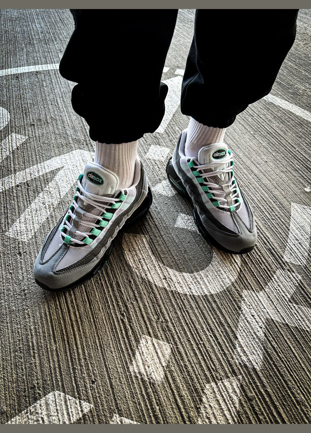 Сірі всесезон кросівки чоловічі nike air max 95 gray mint black | найк аір макс 95 сірі чорні No Brand