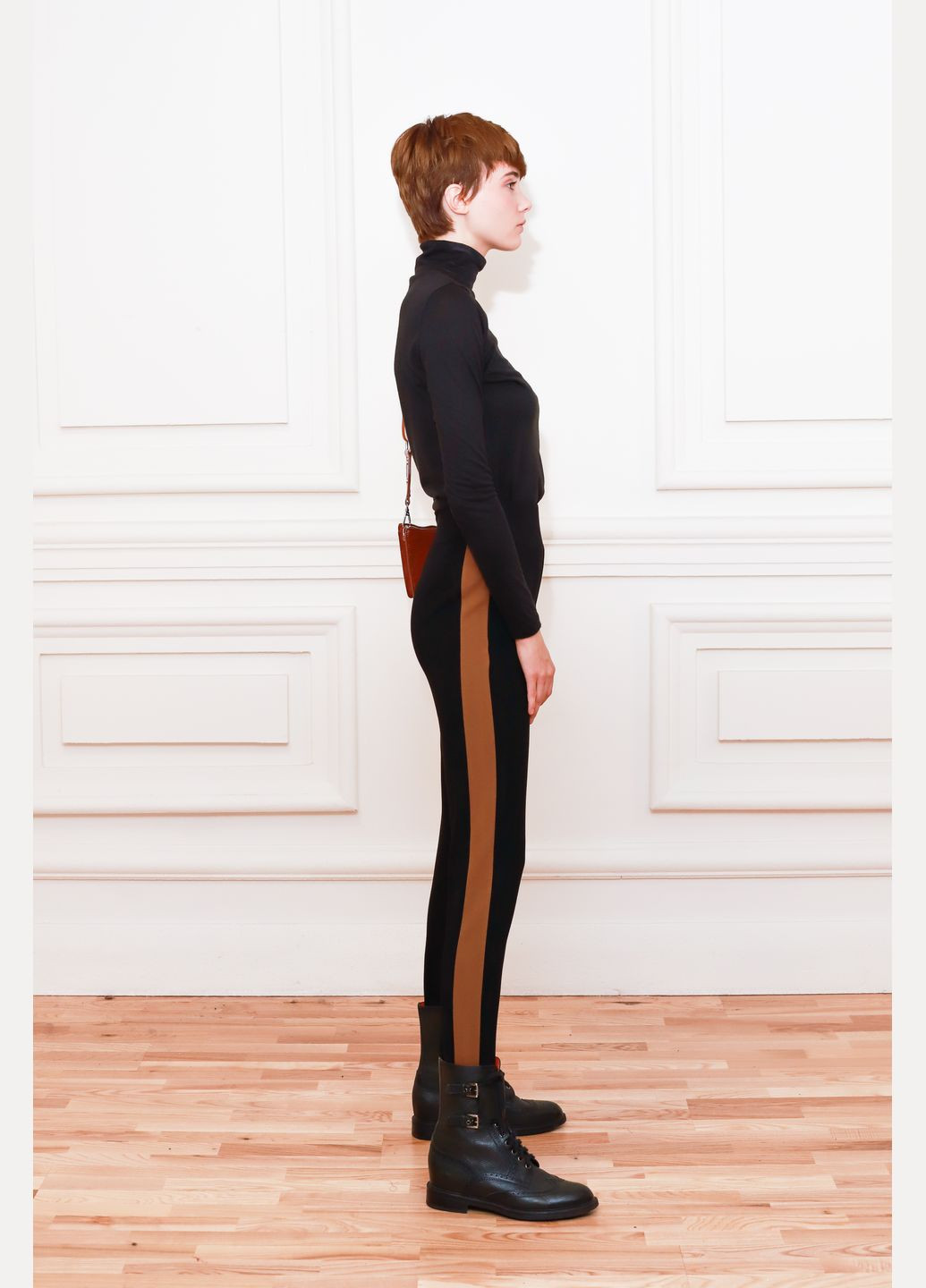 Черные зимние черно-бежевые вискозные леггинсы харди Dolcedonna