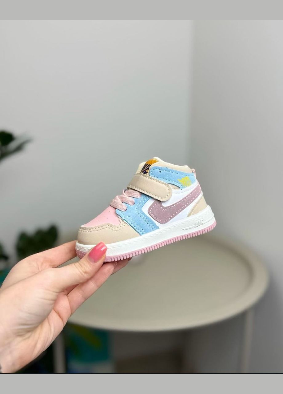 Рожеві всесезонні дитячі кросівки рожеві 1264 No Brand