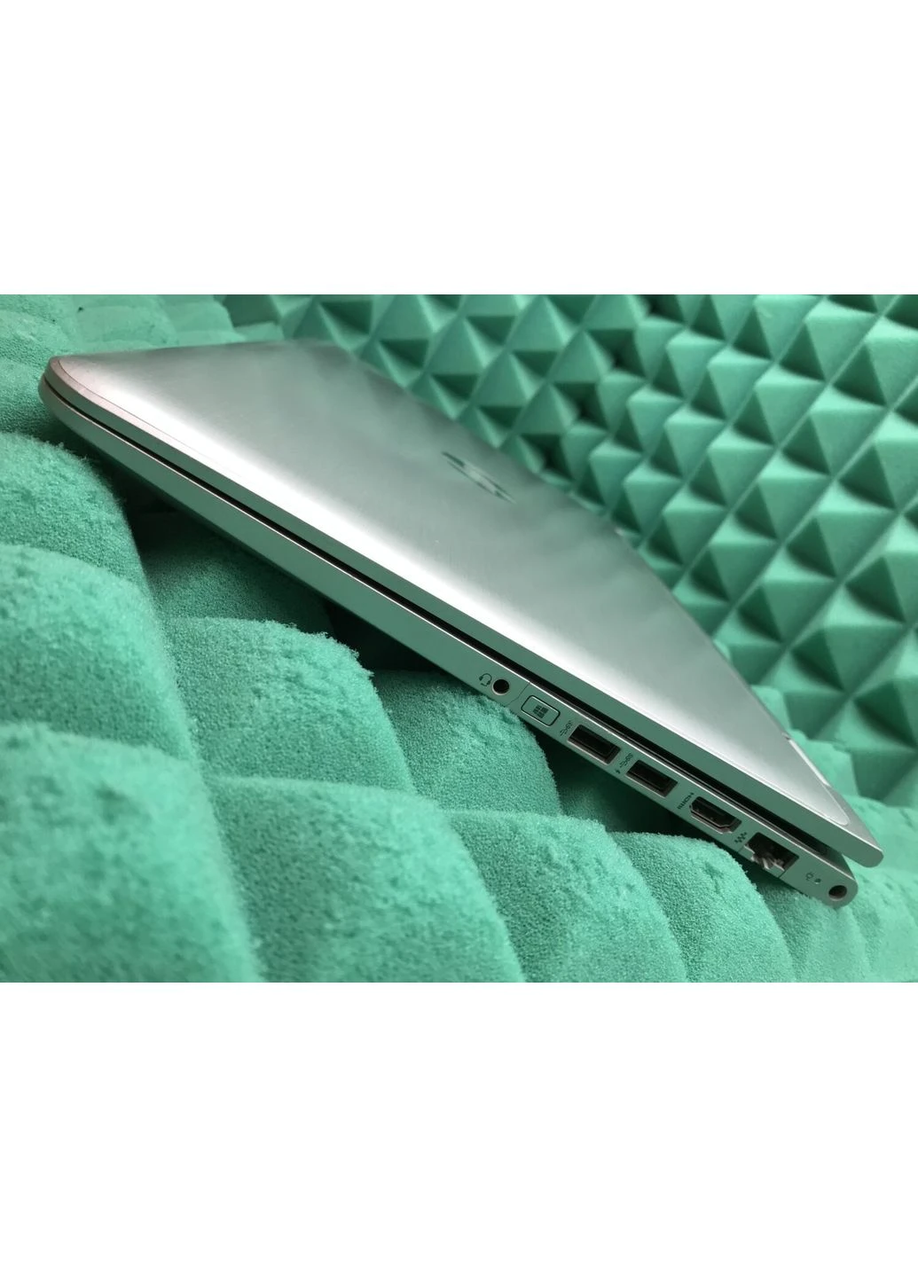 Ноутбук-трансформер Б-клас HP Envy x360 / 15.6" (1920x1080) IPS Touch / Intel Core i7-6500U (2 (4) ядра по 2.5 - 3.1 GHz) / 16 Hewlett Packard (398131870)
