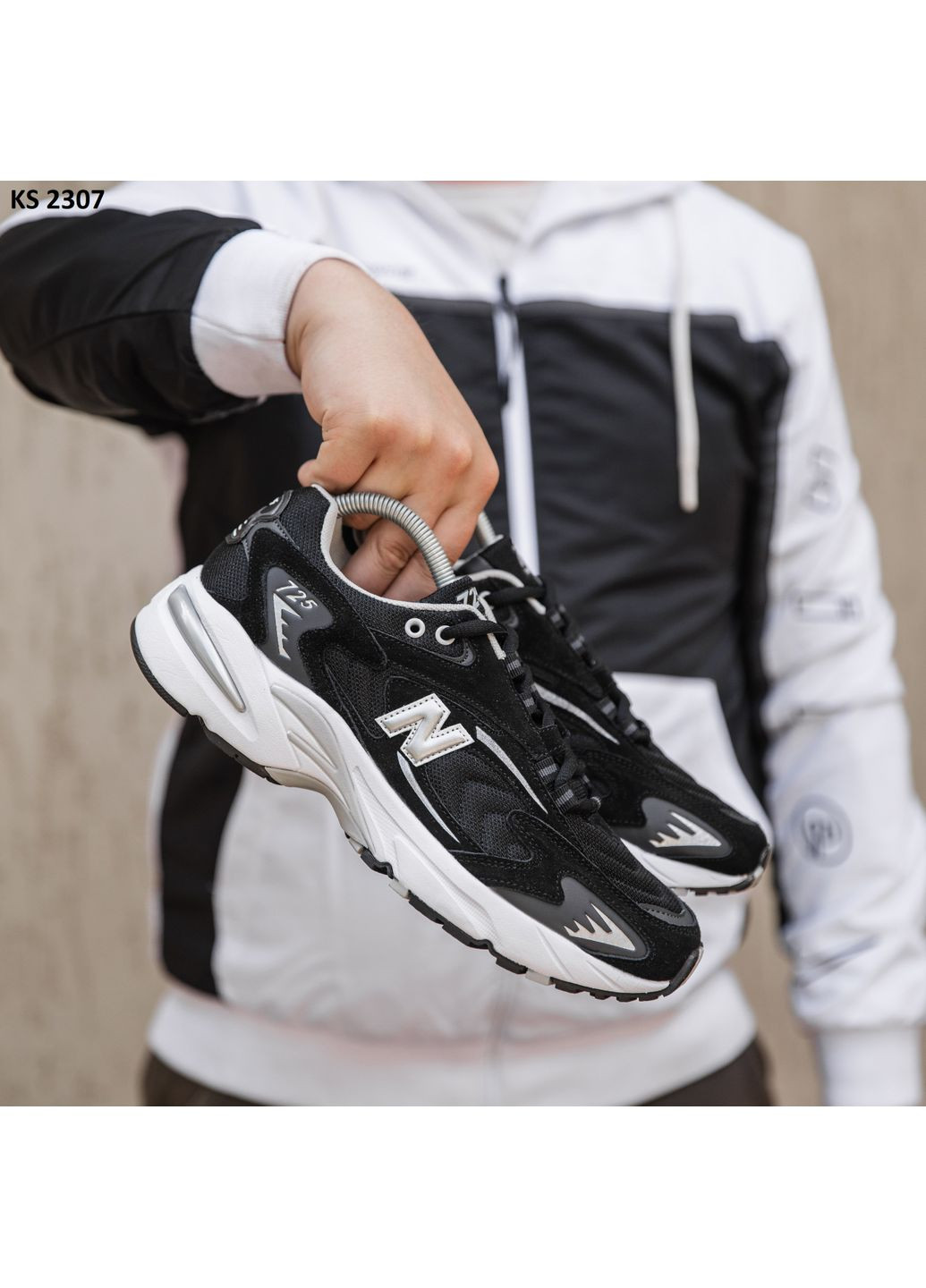 Черные демисезонные кроссовки мужские new balance 725 black / white нью беланс 725 No Brand