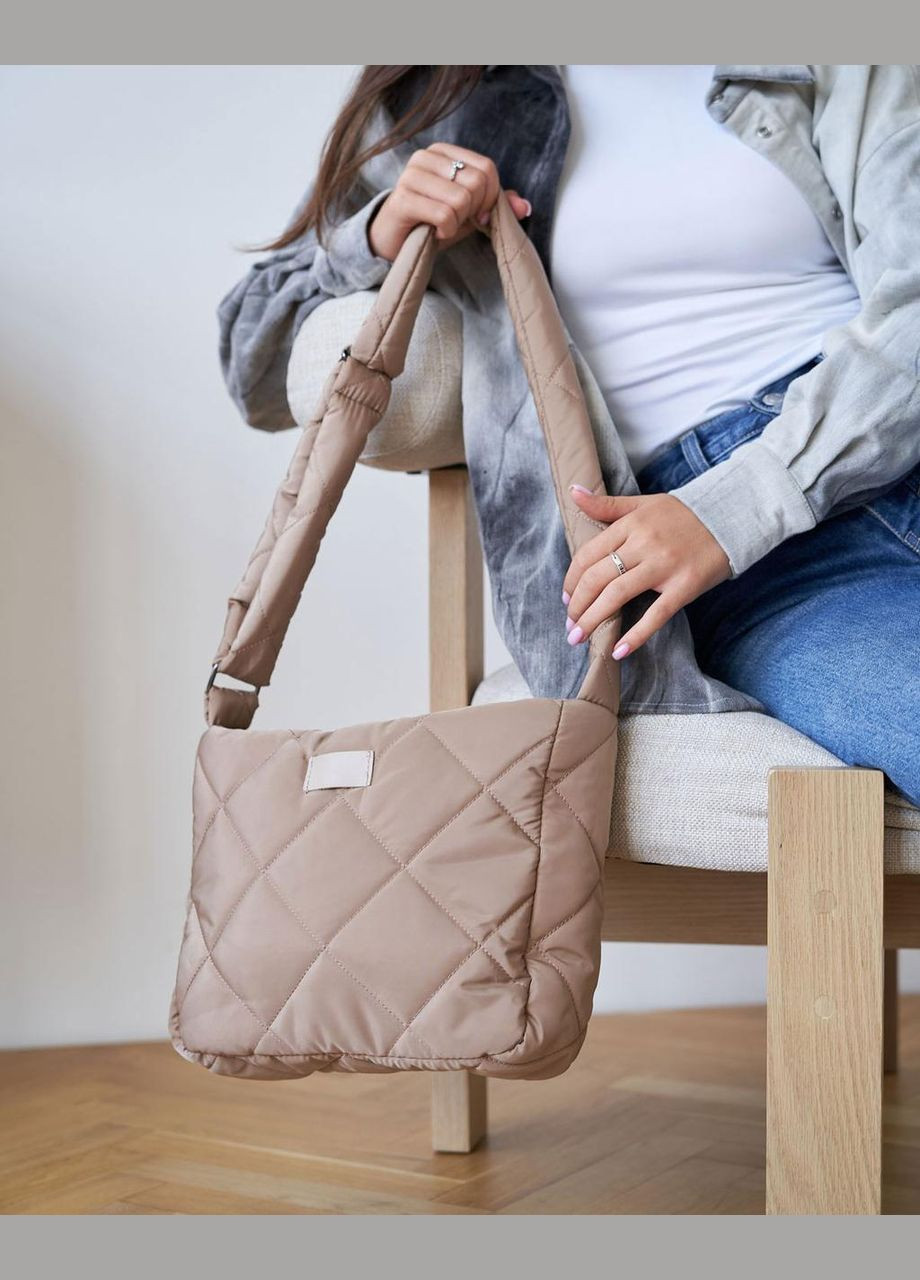 Жіноча сумка з одним відділенням на блискавці бежева «Кіко» WeLassie (301425659)