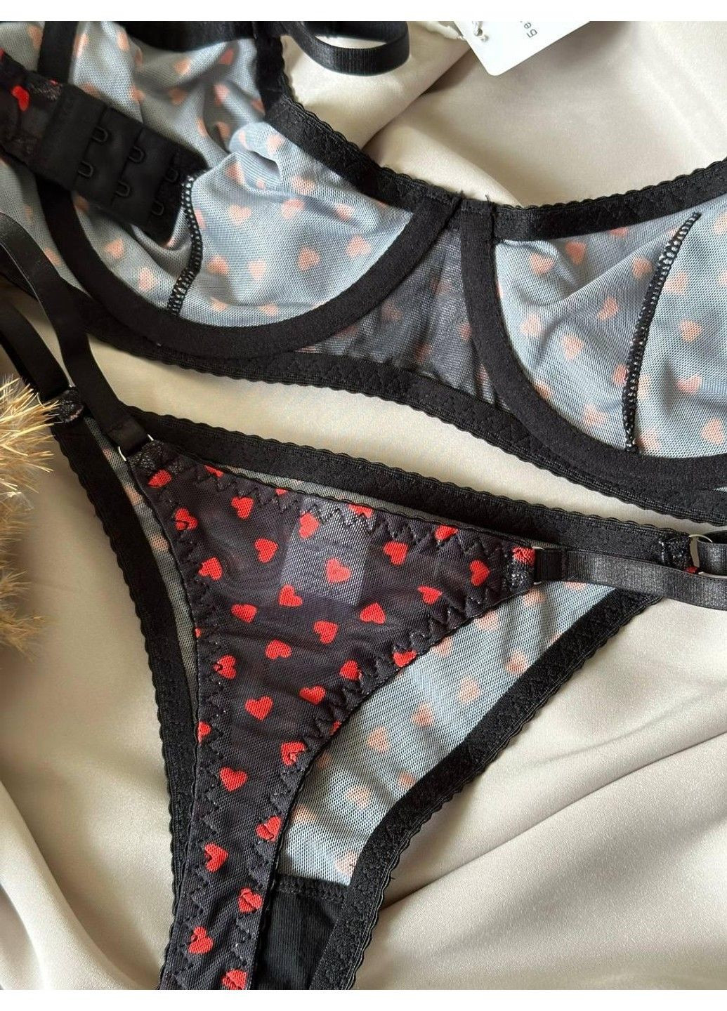 Черный полупрозрачный комплект нижнего белья на чашку вcd черный Beisdanna