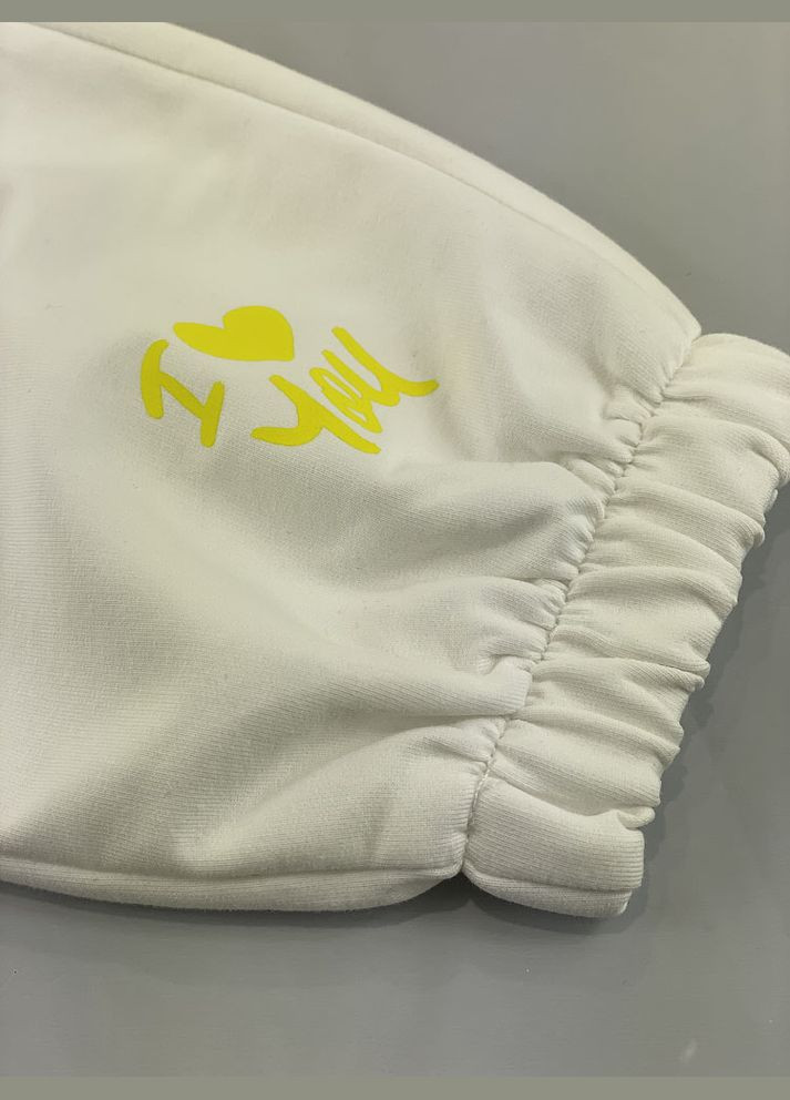 Белый демисезонный спортивный костюм для девочки Mevis