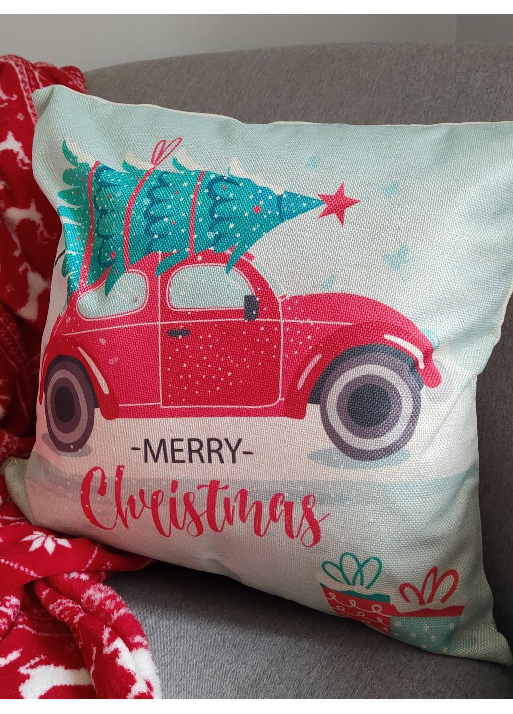 Чехол на подушку 45х45см новогодний автомобиль с елкой No Brand (363188002)