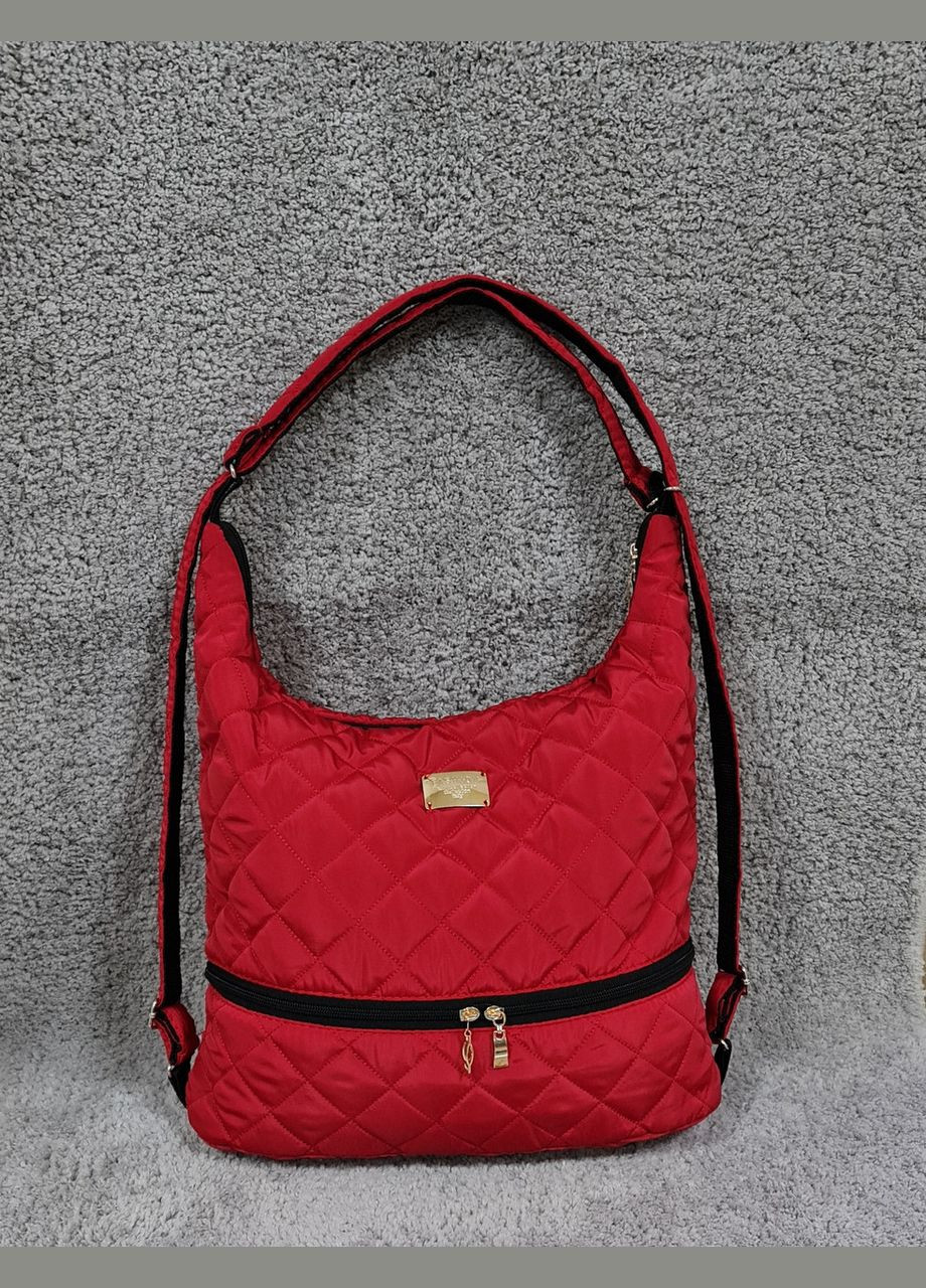 Жіноча сумка-рюкзак з кишенями стьобана плащівка червона No Brand (318442909)