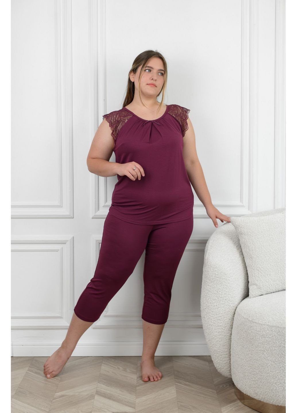 Бордовая женская пижама больших размеров с бриджами N.EL.