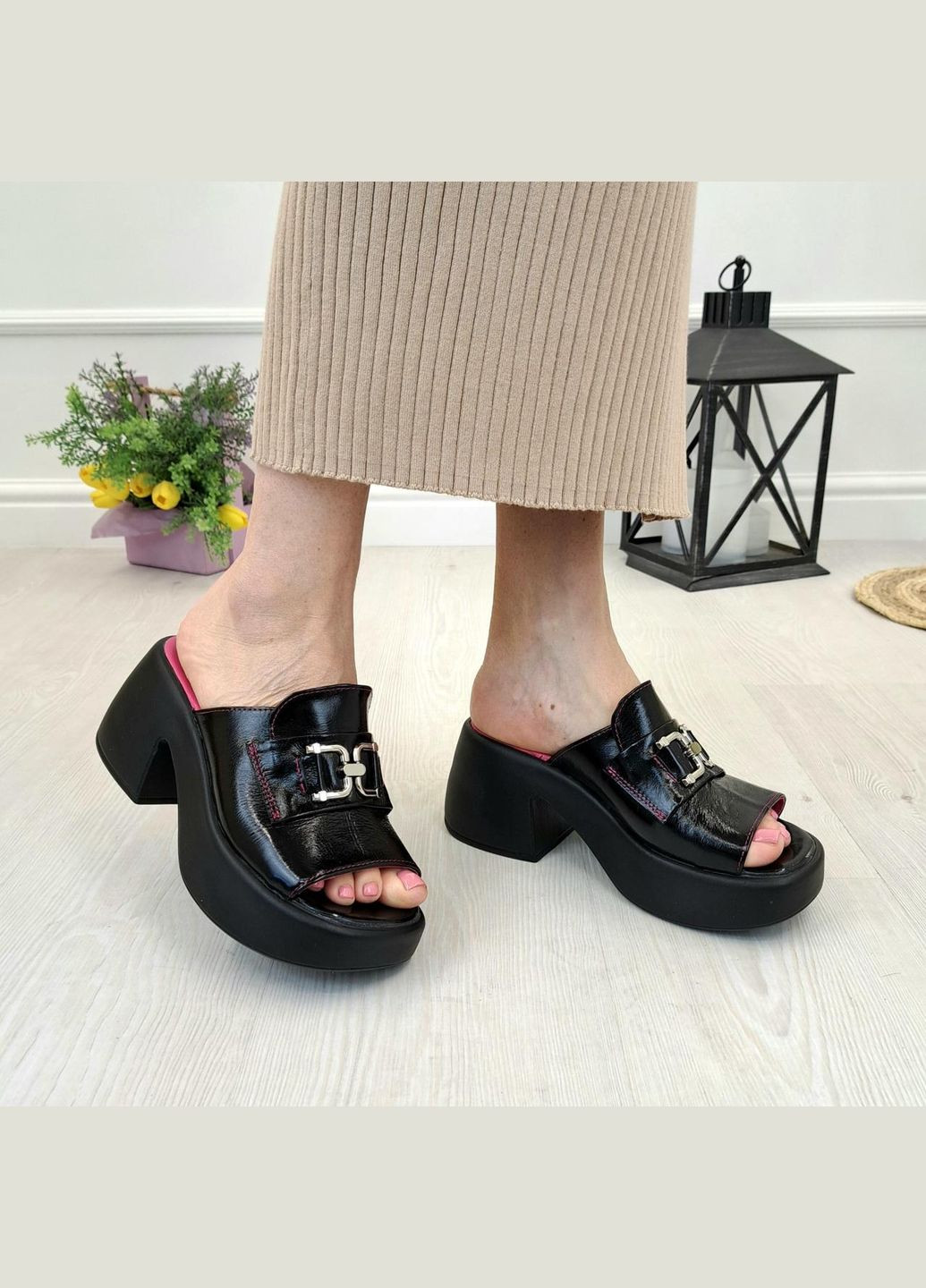 Черные сабо женские лаковые на широком устойчивом каблуке,. 39 размер Vasha para