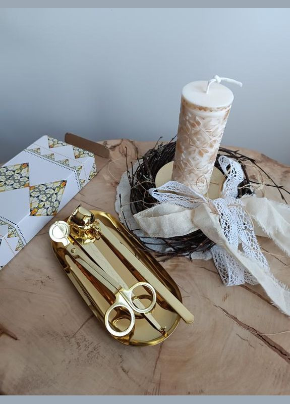 Набір аксесуарів для догляду за свічками gold 4 в 1: ножиці, гасник, гачок, таця No Brand (330766784)