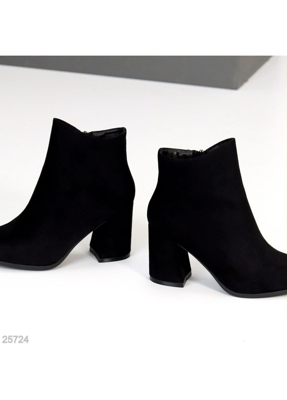 Чорні жіночі демісезонні ботильйони bartin, чорні, еко-замша, на каблуці 8,5 см No Brand