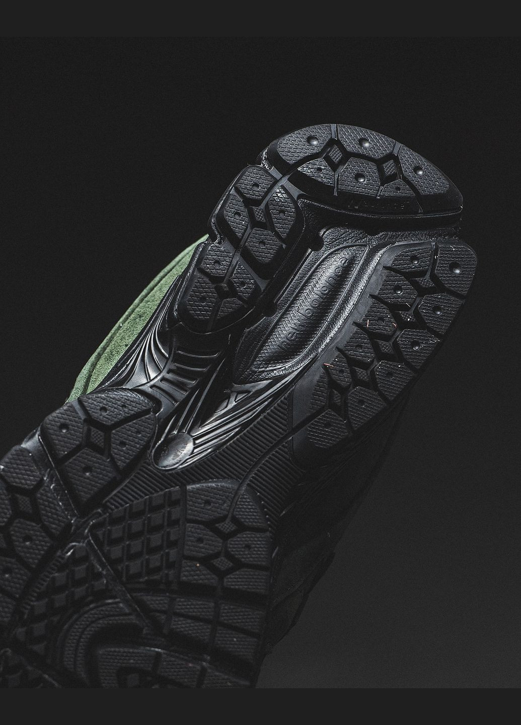 Темно-зелені Осінні кросівки чоловічі No Brand