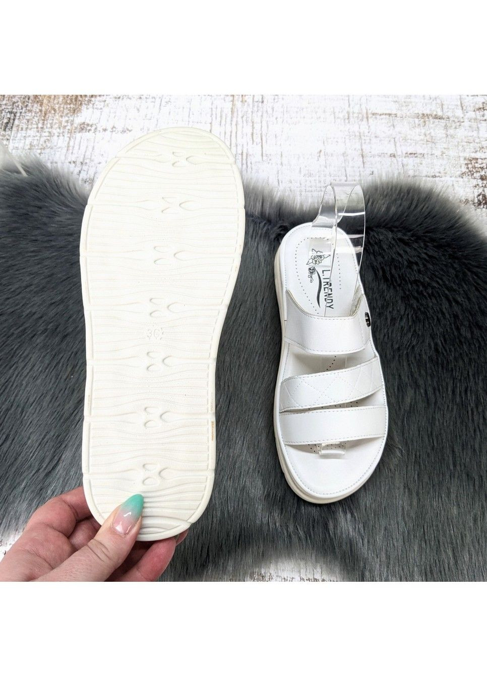 Белые шлепанцы женские Fashion