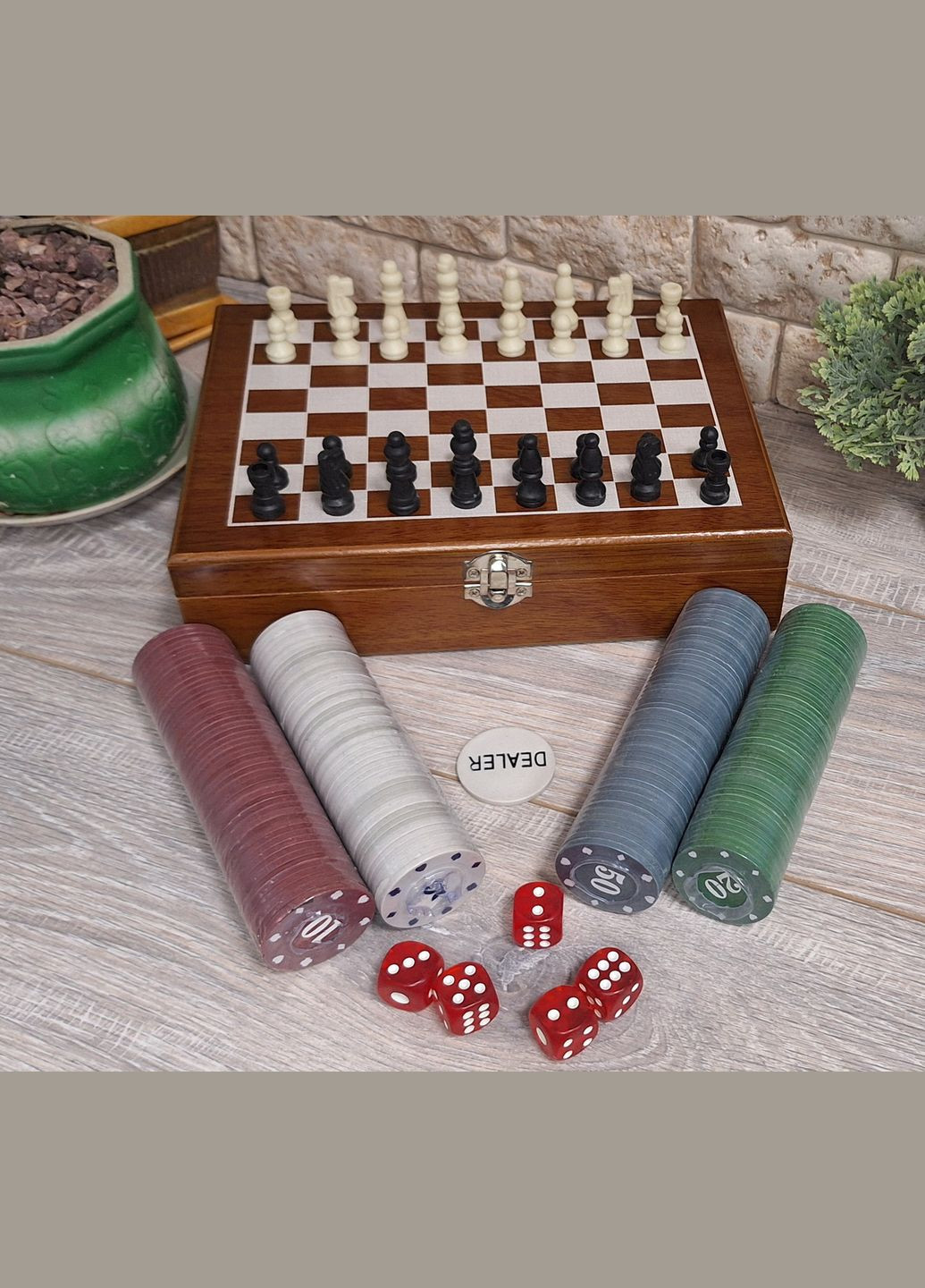 Игровой набор шахматы / покерные фишки / игральные кубики Sun (322241321)