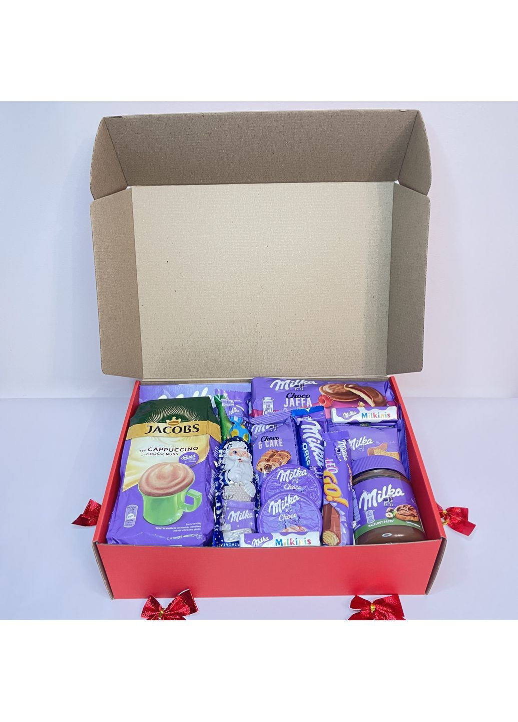 Новогодний подарочный набор Milka с кофе Jacobs и праздничными сладостями No Brand (371813235)