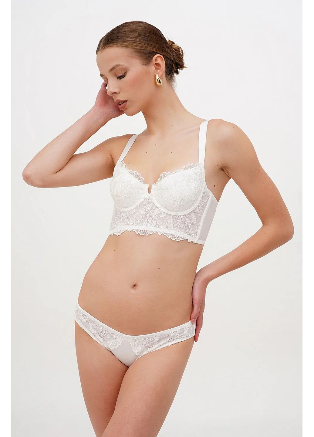 Білий брасьер бюстгальтер з квітковим мереживом Lono з кісточками