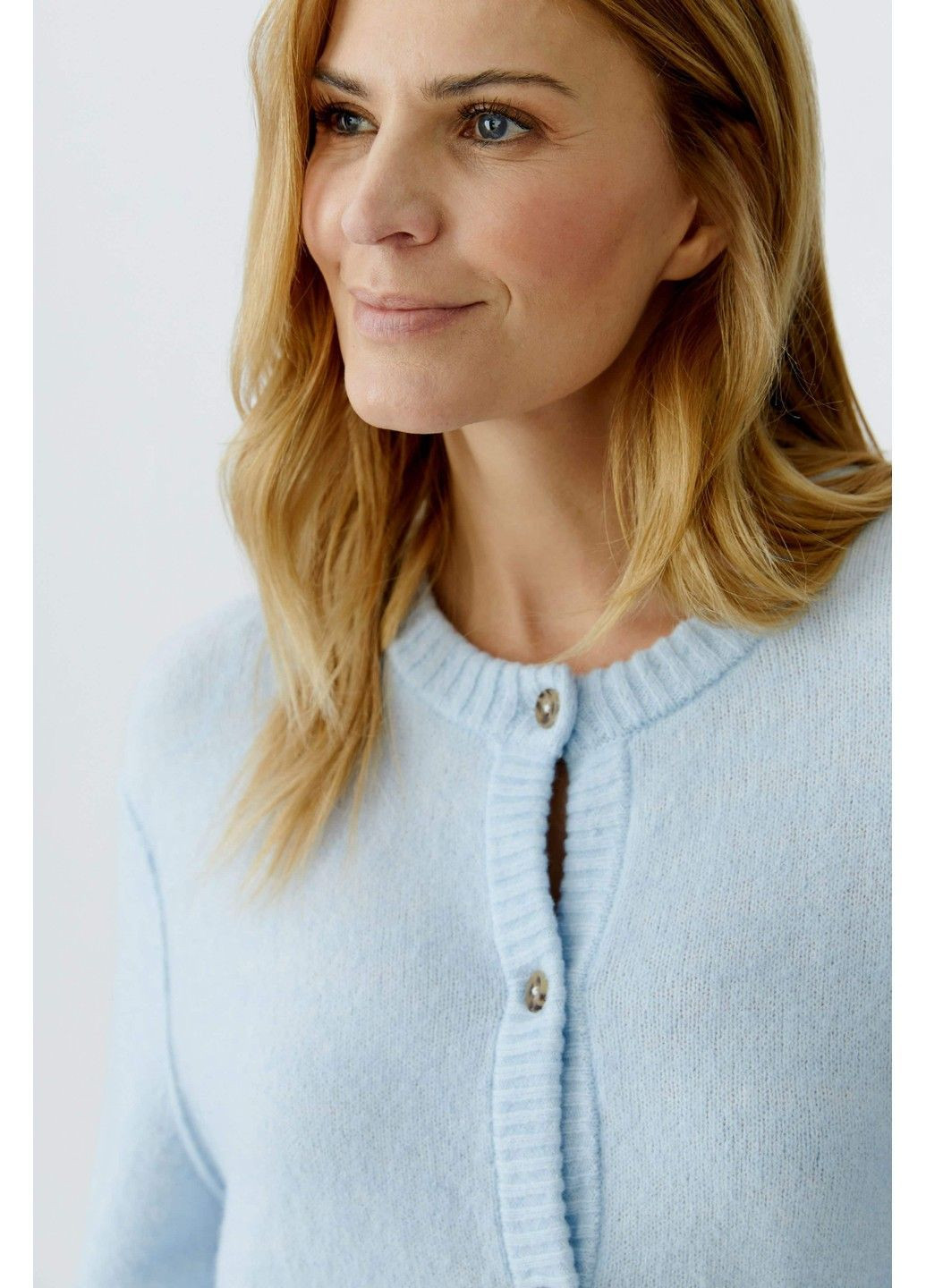 Голубой демисезонный кардиган Oui