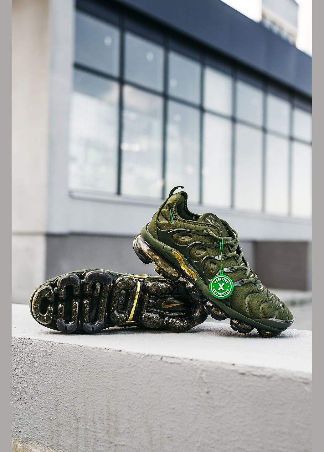 Оливковые (хаки) демисезонные кроссовки мужские Nike VaporMax Plus Tn Olive Green
