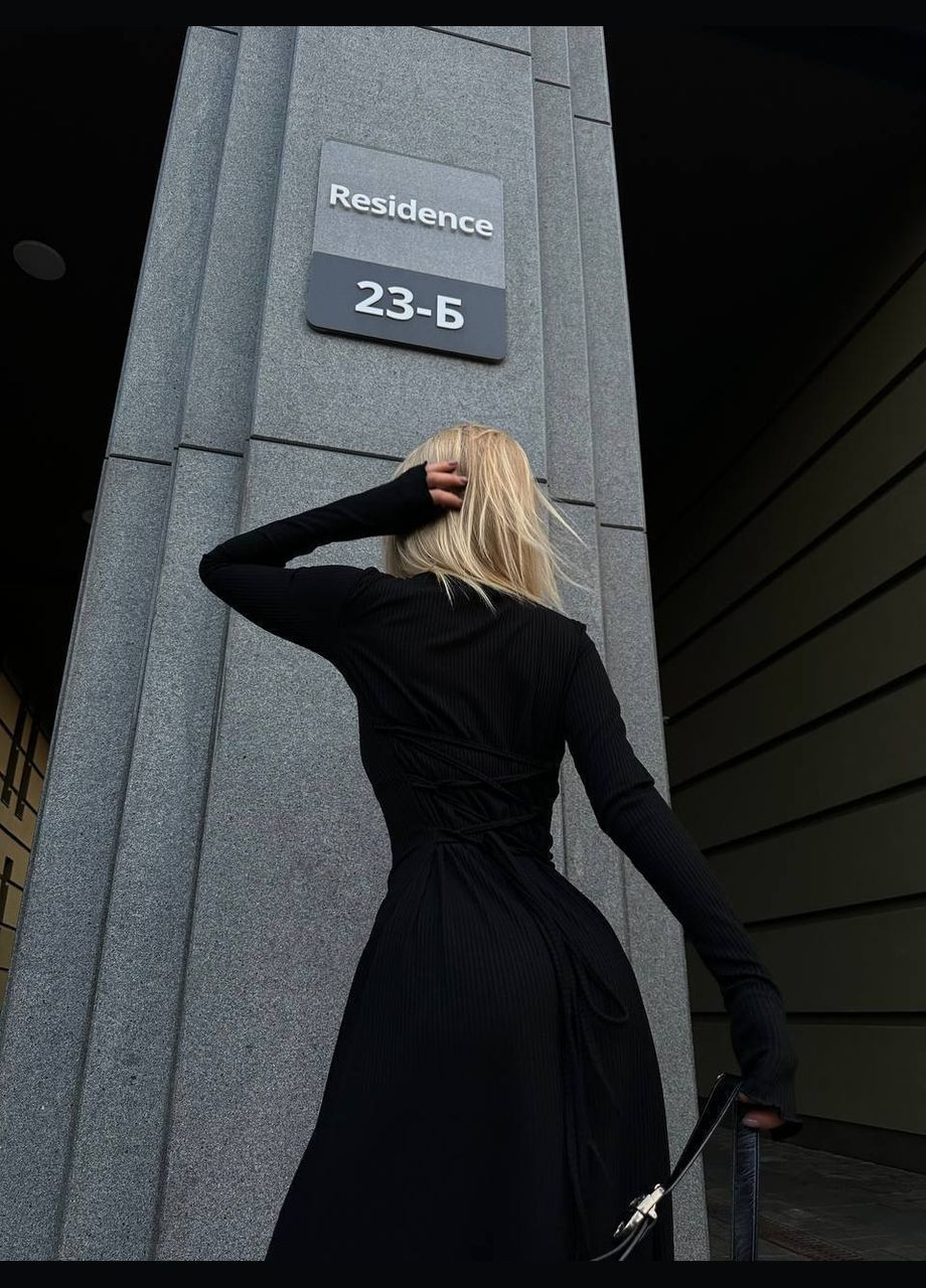 Чорна кежуал сукня N.Family однотонна