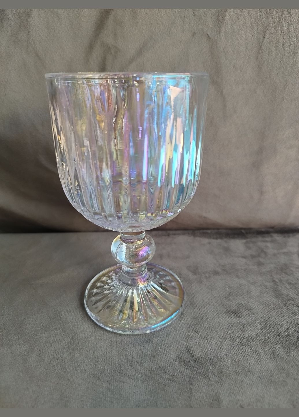 Набір келихів для вина HP-19-30-2 скляних 240 мл 6 шт Прозорий перламутровий Yiwu (347581411)