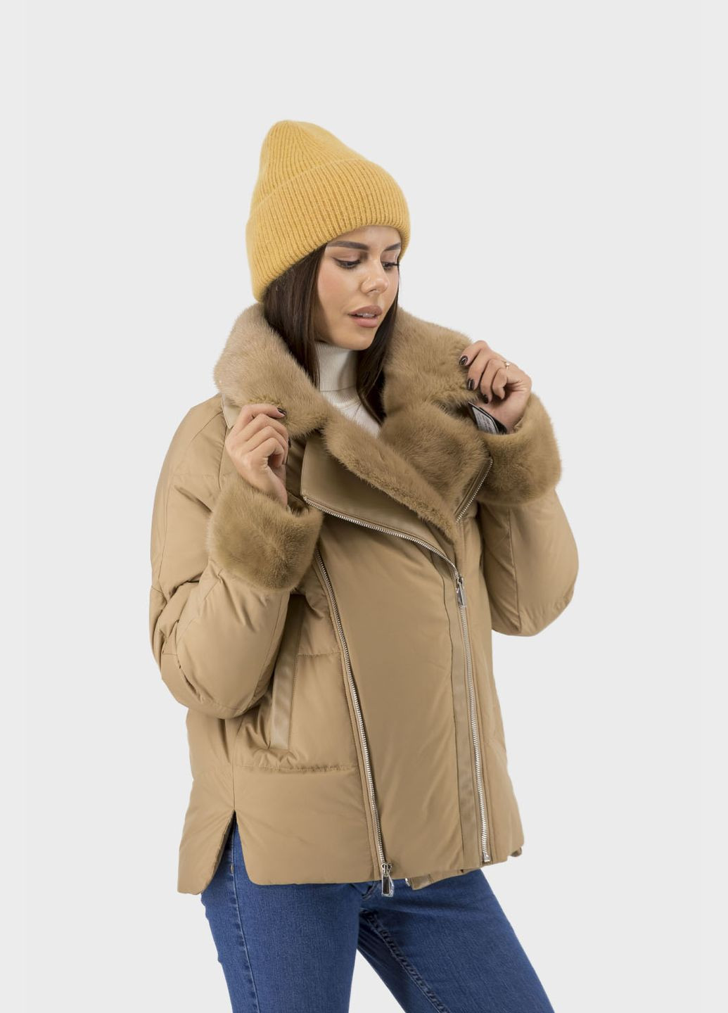 Бежева демісезонна жіноча класична куртка з норковим хутром для осені та зими bella bicchi (кемел, ), 44261 No Brand