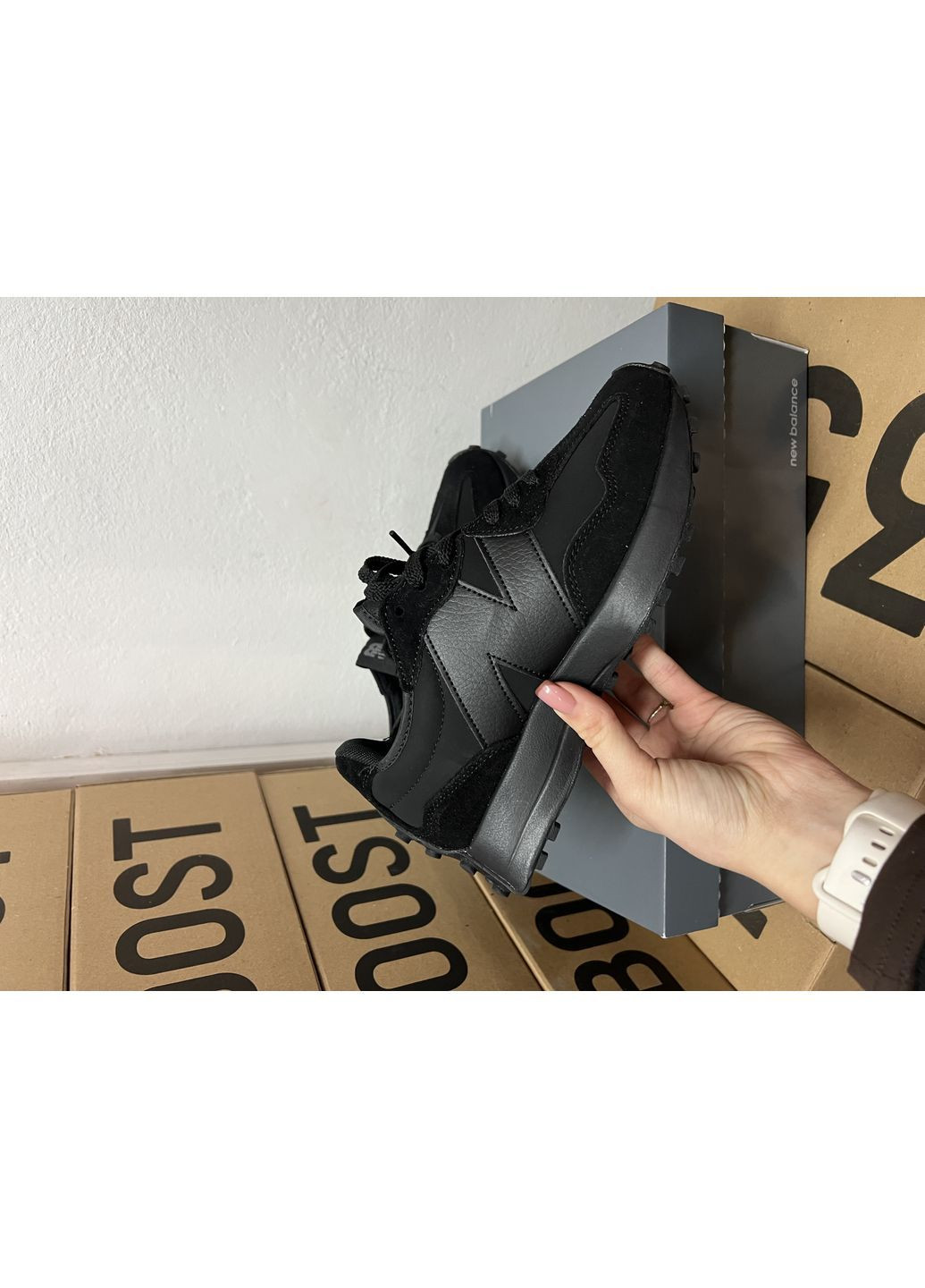 Чорні всесезонні кросівки 327 full black New Balance